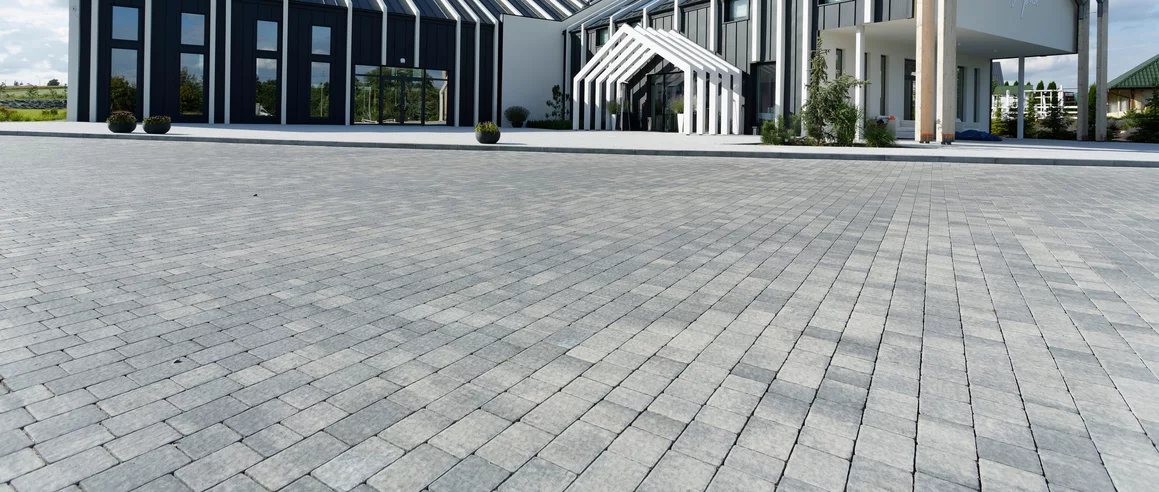 Realizacja produktu Kostka Brukowa Trento Polbruk Nerino Grafitowa  